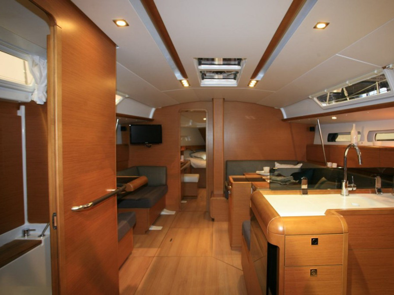 Immagine Sun Odyssey 439