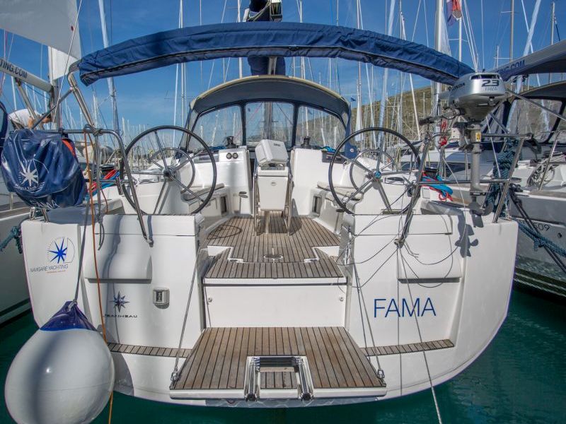 Immagine Sun Odyssey 439