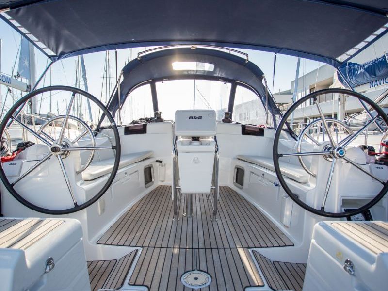 Immagine Sun Odyssey 439