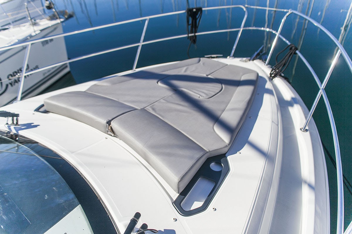 Immagine Beneteau Flyer GT 34