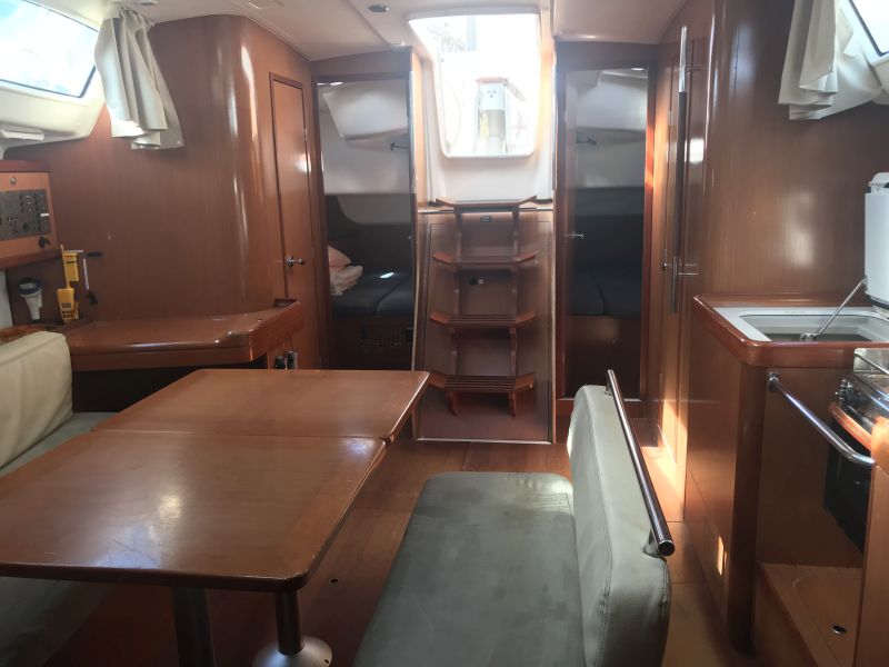 Oceanis 43-4 image
