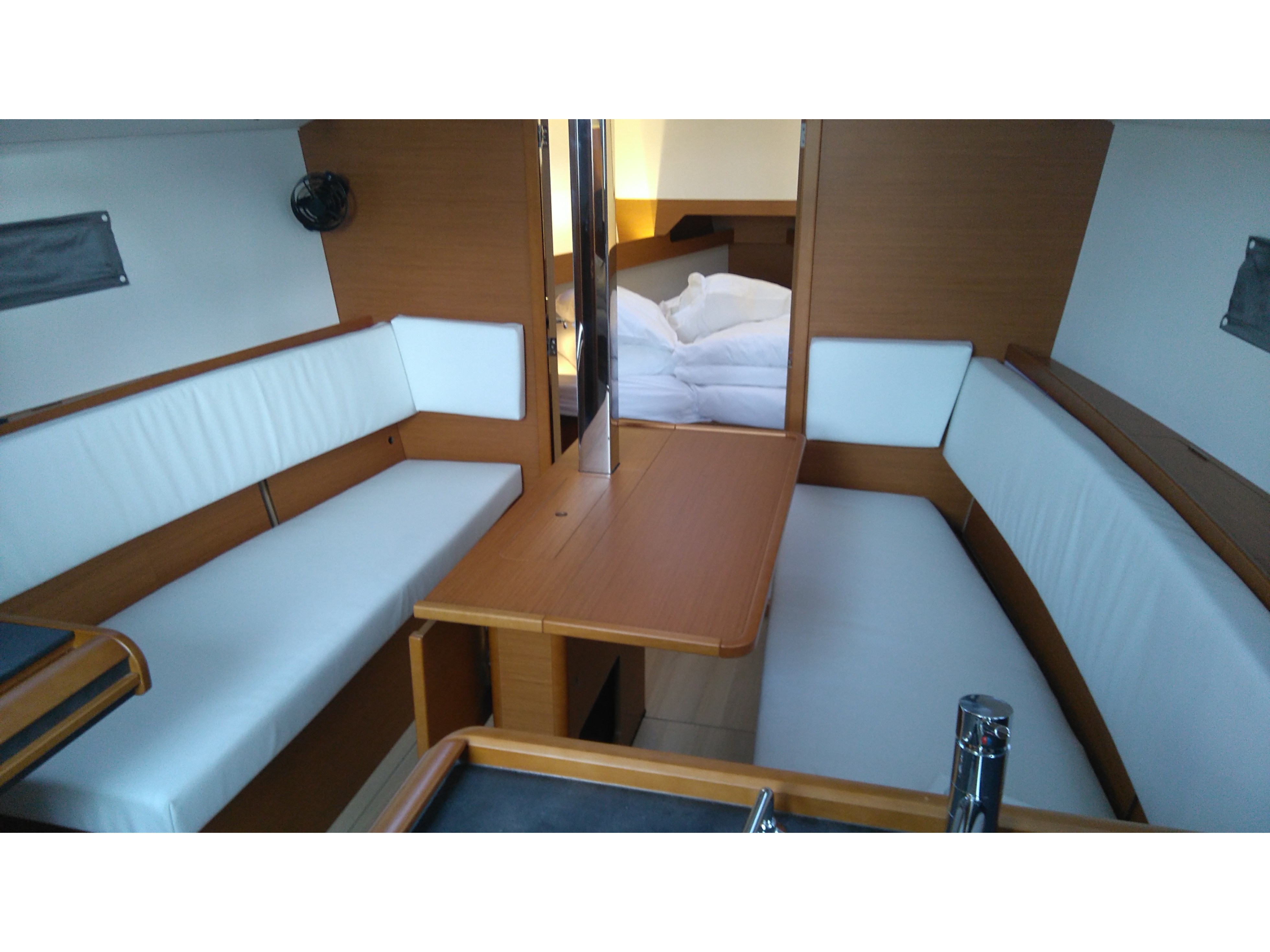 Immagine Sun Odyssey 349