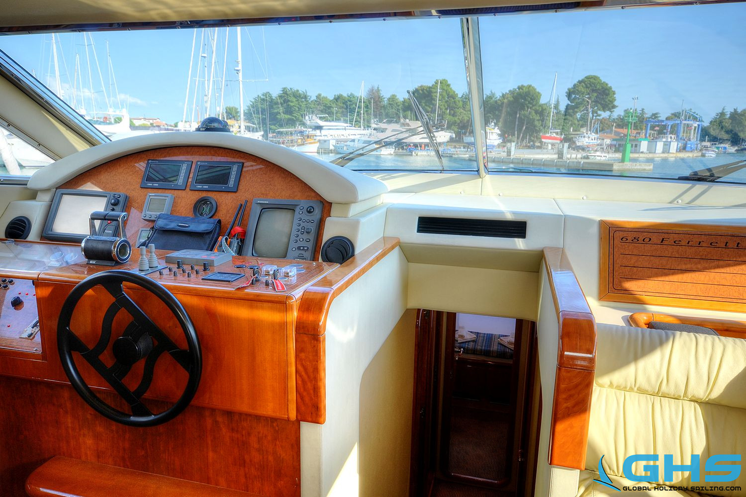 Immagine Ferreti 680 