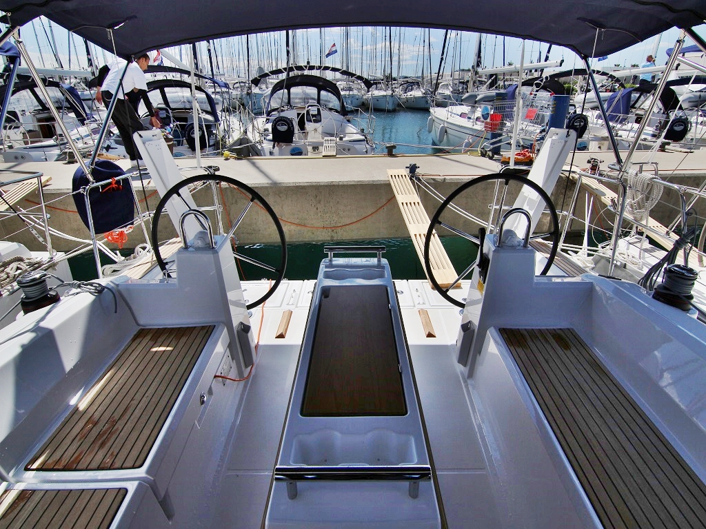 Immagine Oceanis 38.1 