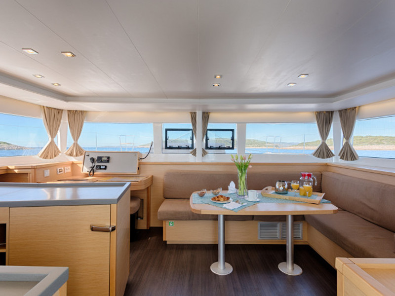 Immagine Lagoon 450 Luxury