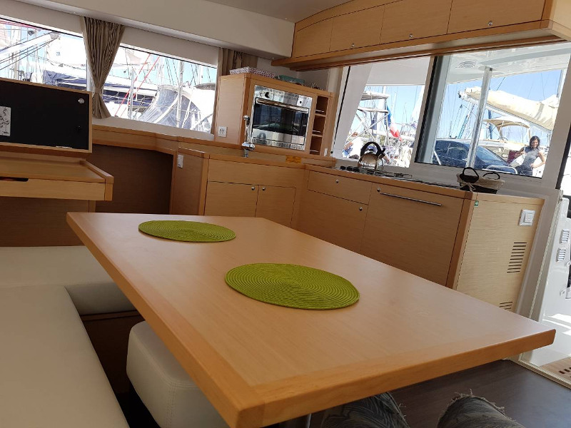 Immagine Lagoon 400