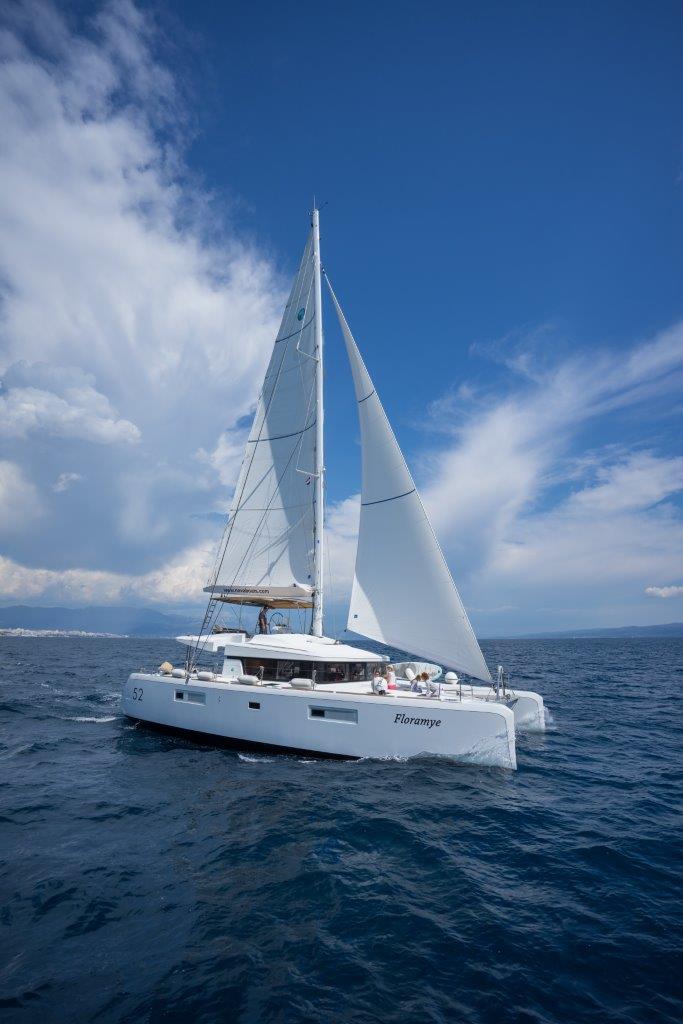 Immagine Lagoon 52 