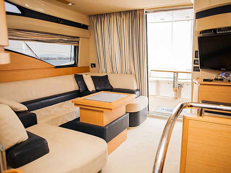 Immagine Azimut 43 Flybridge