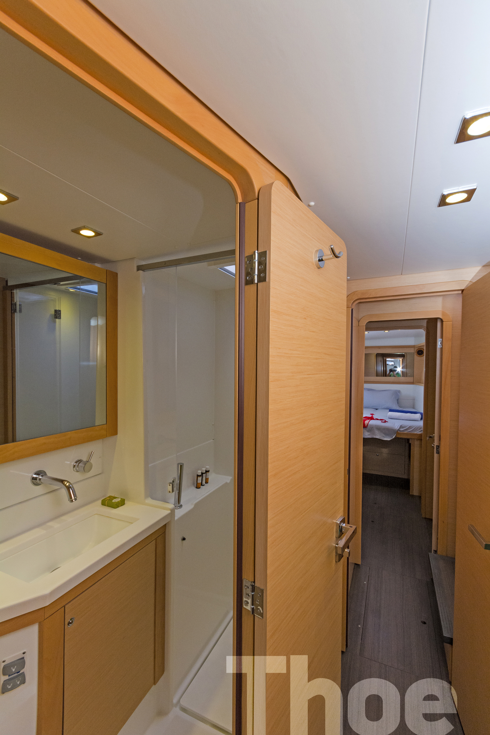 Immagine Lagoon 450