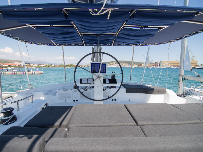 Immagine Lagoon 52 