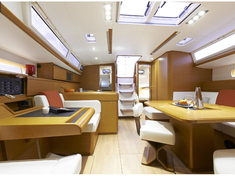 Immagine Sun Odyssey 469