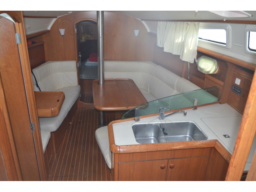 Immagine Sun Odyssey 35