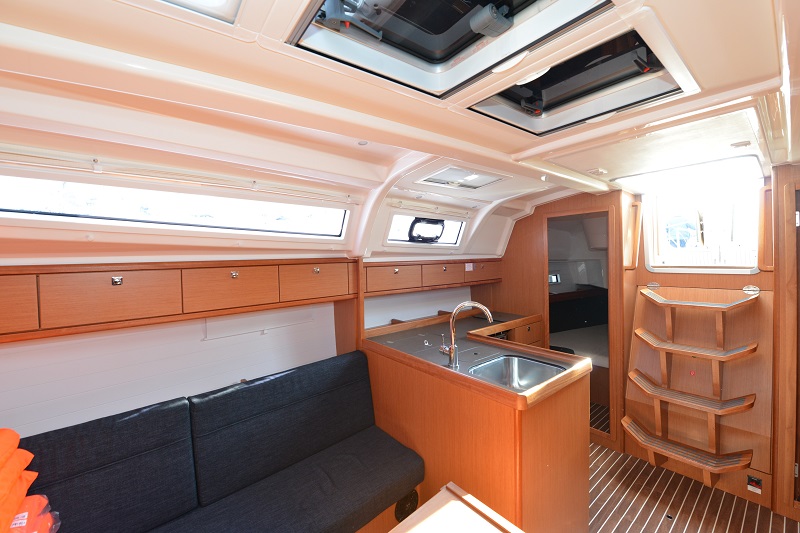 Immagine Bavaria Cruiser 37