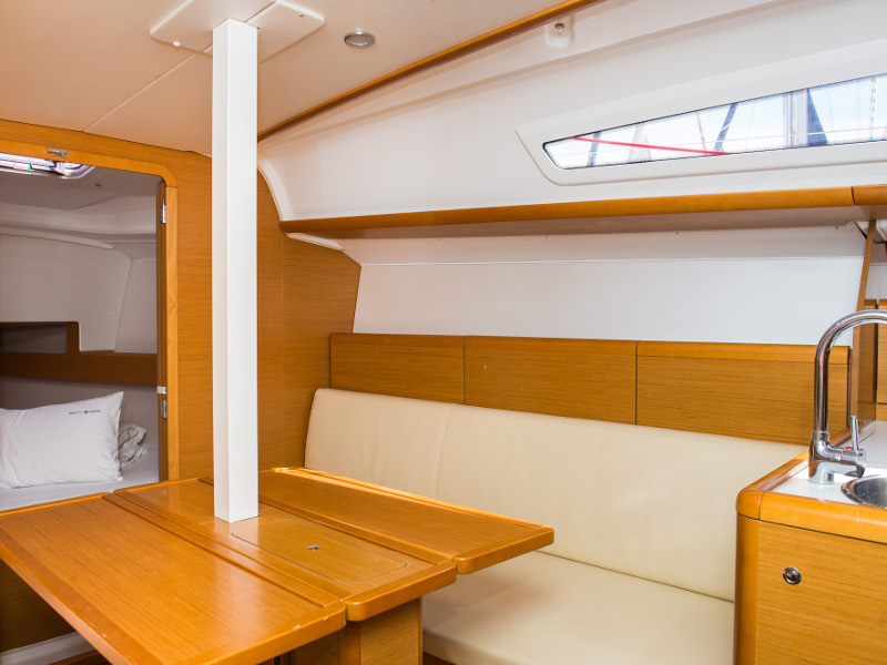 Immagine Sun Odyssey 33i