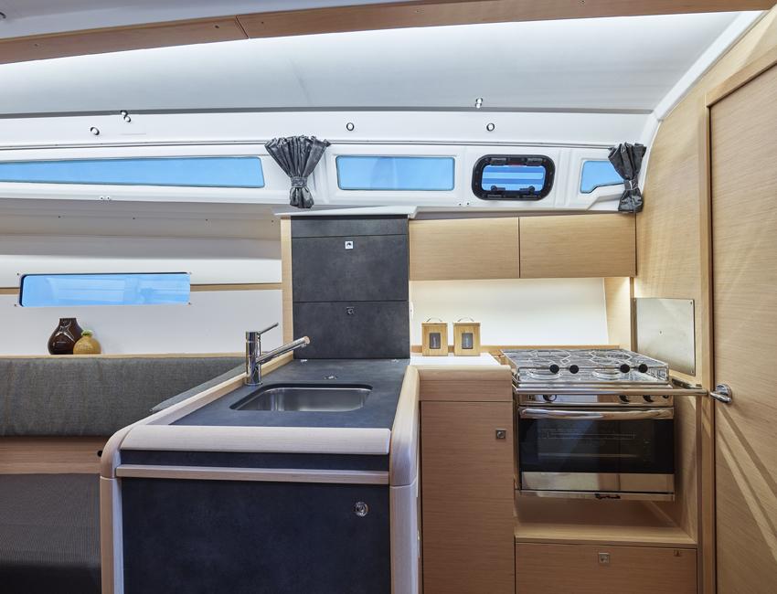 Immagine Sun Odyssey 349