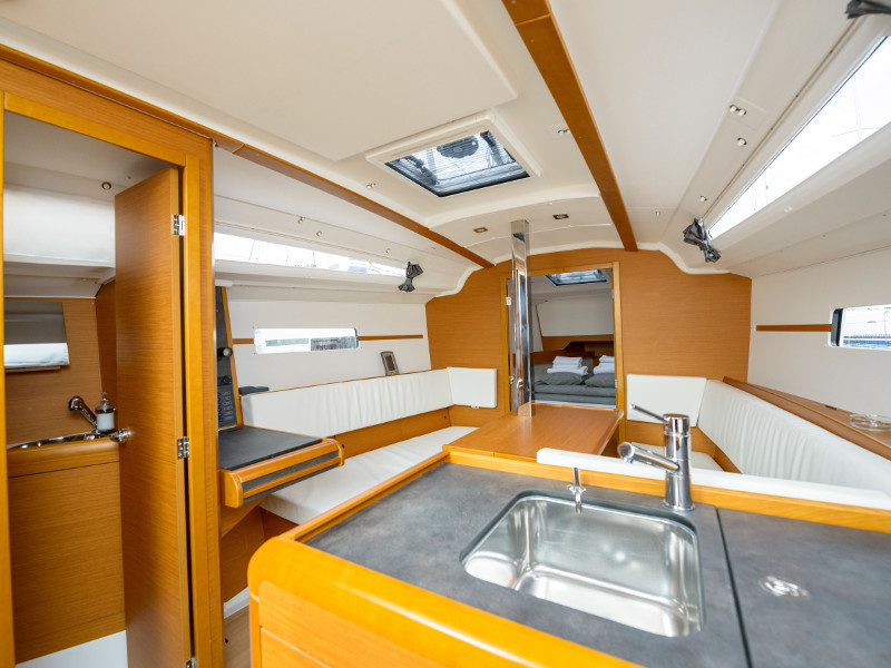 Immagine Sun Odyssey 349